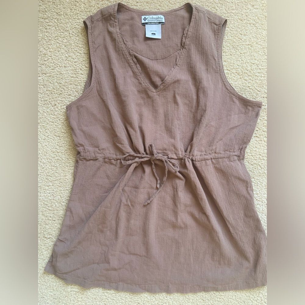 COLUMBIA sleeveless blouse size L